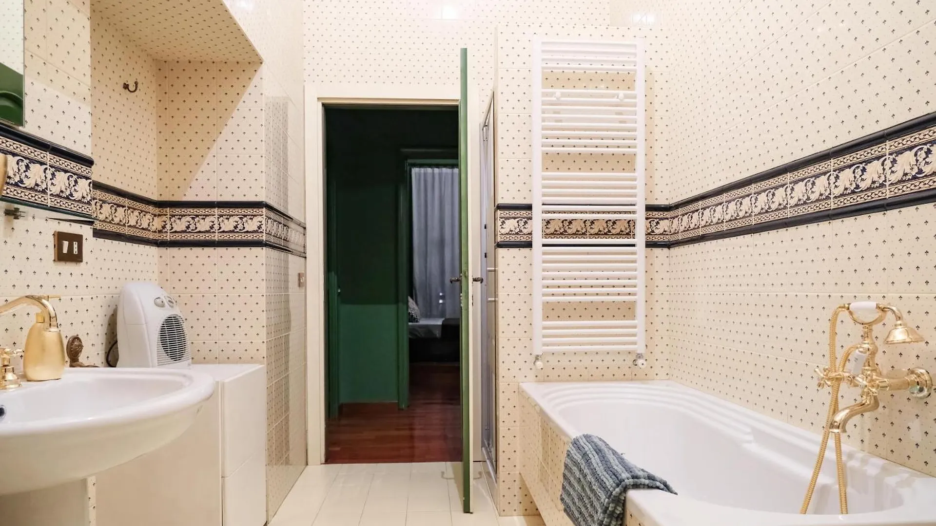 Pantera Holiday House Рим